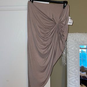 Asymmetrical tie knot skirt